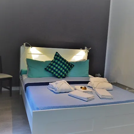 Dietro Al Massimo * Palermo