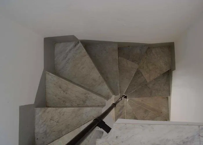 Dietro Al Massimo לינה וארוחת בוקר פלרמו