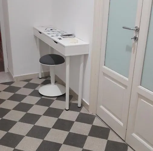 Dietro Al Massimo לינה וארוחת בוקר