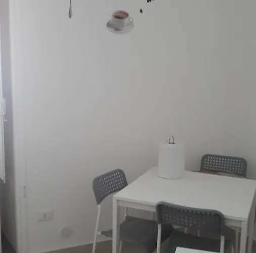 Dietro Al Massimo לינה וארוחת בוקר פלרמו