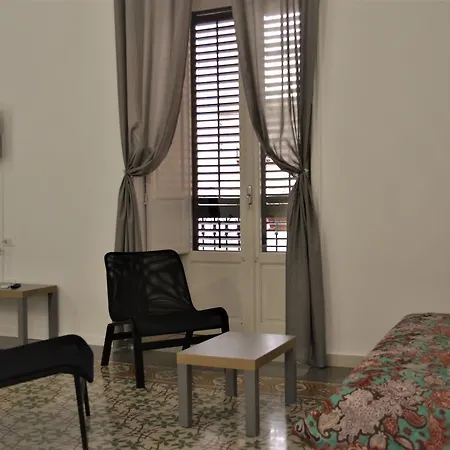 Dietro Al Massimo Bed and Breakfast Παλέρμο